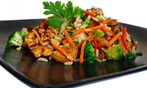 Arroz frito com cenoura