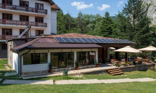 Restaurantes economizam com energia solar