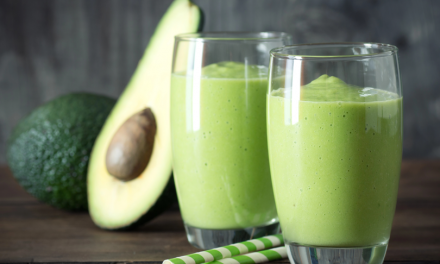 Vitamina de abacate: cremosa, refrescante e nutritiva!