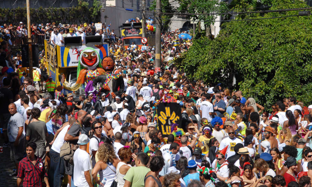 Alimentos que hidratam e garantem energia no Carnaval