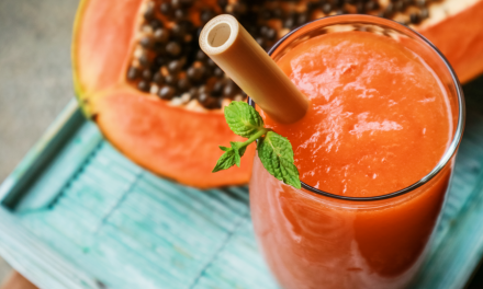Smoothie de mamão com melado