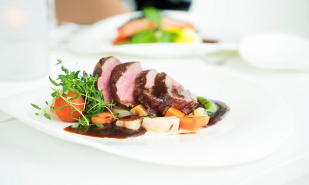 Carne de Panela ao Molho Madeira: Macia e Encorpada