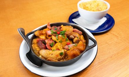 Feijoada Simples e Rápida na Panela de Pressão