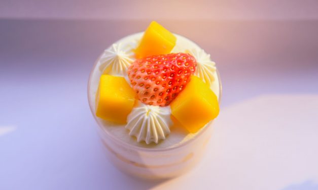 Mousse de Maracujá de 3 Ingredientes (Cremosa e Firme)