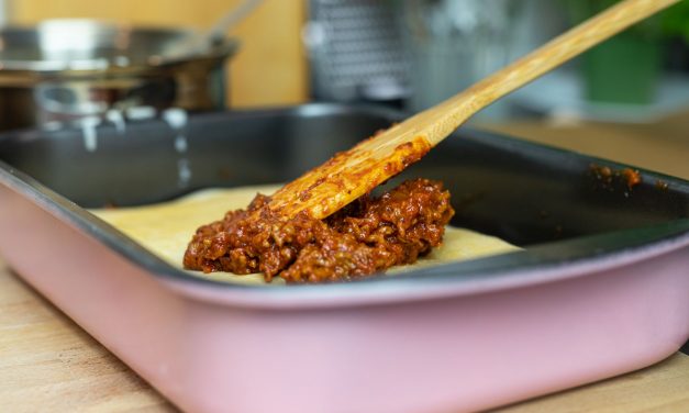 Panqueca de Carne Moída: Massa Fininha e Recheio Suculento