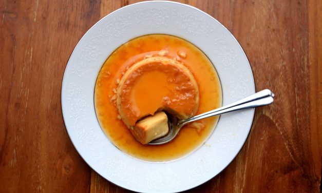 Pudim de Leite Sem Furinhos: o Segredo do Liso Perfeito