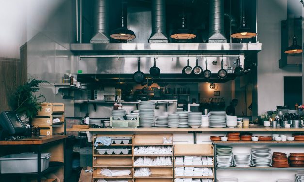 Gestão de Estoque na Cozinha: Como Controlar Validade e Evitar Perdas