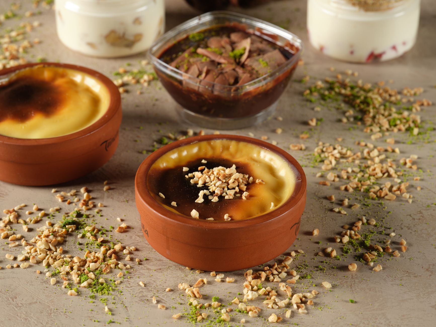 imagem-28 Tigela de arroz-doce cremoso polvilhado com canela em pó