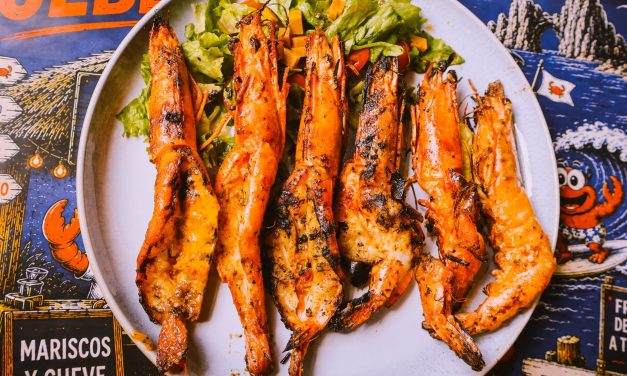 O Que Comer no Guarujá: Guia Gastronômico da Pérola do Atlântico