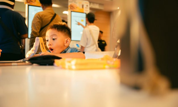 Como Montar um Cardápio Infantil que Encanta as Crianças