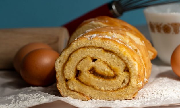 Bolo de Rolo: Receita Pernambucana Fina e Enrolada